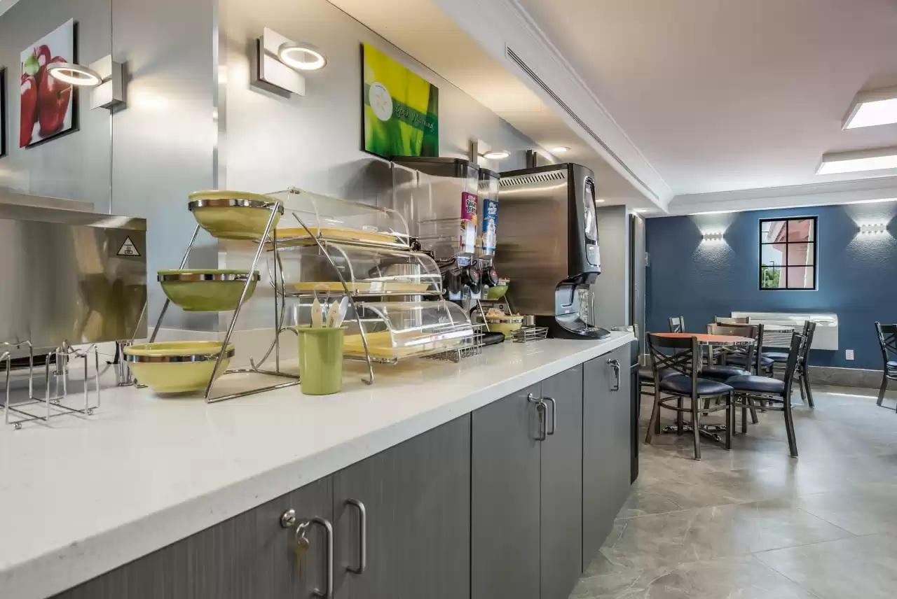 Quality Inn Хамптън Екстериор снимка